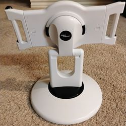 360° Rotating iPad Stand