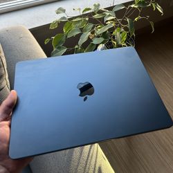 MacBook Air M2