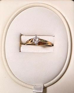 Marquis Diamond Engagement Ring