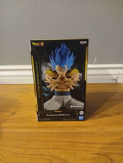 Super saiyan blue gogeta figure
