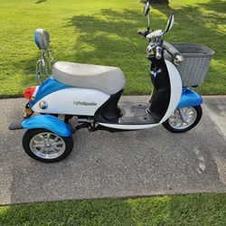 EW 11 EWheels Scooter 