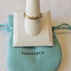 18k Gold Tiffany Band
