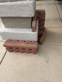 Red border stones. What you see is what’s available. I don’t know how many or what size. Just need gone