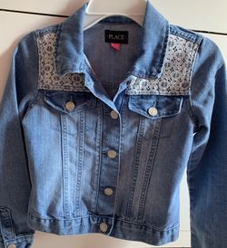 Girls jean jacket SIZE M 7/8
