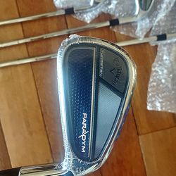 Mens callaway golf club iron set 