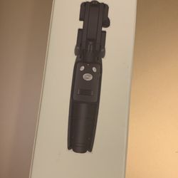 Bluetooth Selfie Stick 