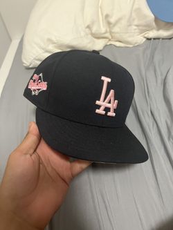 fitted hat