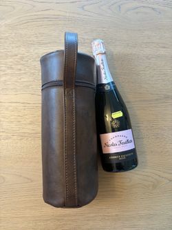 Leather Wine Bottle Carrier Case – Brown Travel Holder w/ Handle