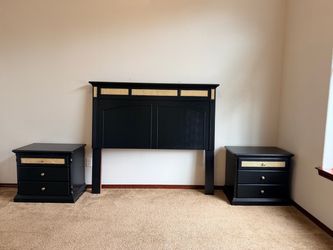 Black Wood Bedroom Set 5pc set