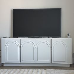 Creamy White TV Stand