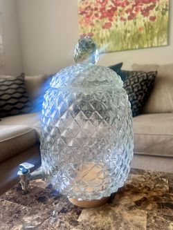 Pineapple Glass Beverage Dispenser with Spigot