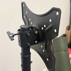 ROLLING TV/MONITOR STAND 