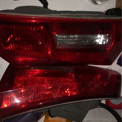 Lexus Oem Inner Brake Lights