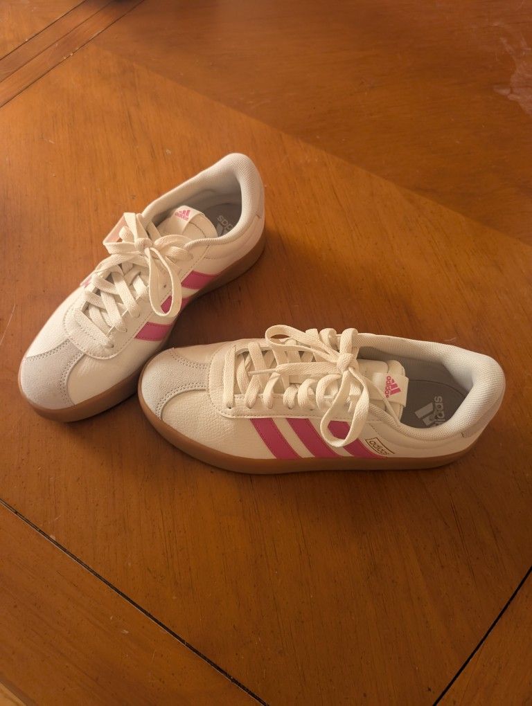 New In Box Adidas Women's VL Sport 3.0 Size 8.5
