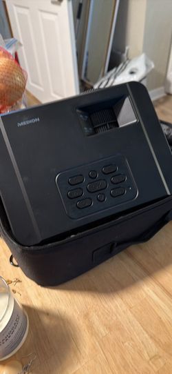 Projector- excellent shape