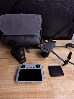 DJI Mavic 3 Fly More Combo