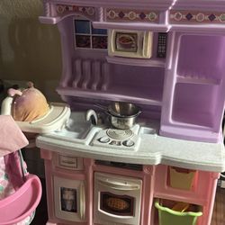 Play Kitchen 