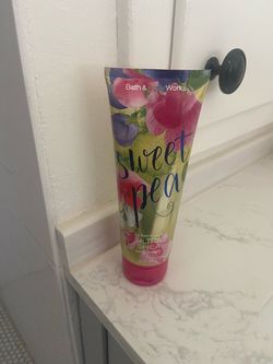 Bath and Body Cream New