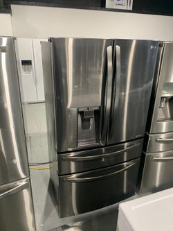 LG 4-Door Black Stainless Refrigerator
