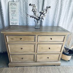 GORGEOUS Pottery Barn STYLE Solid Wood Dresser BOHO Chic 