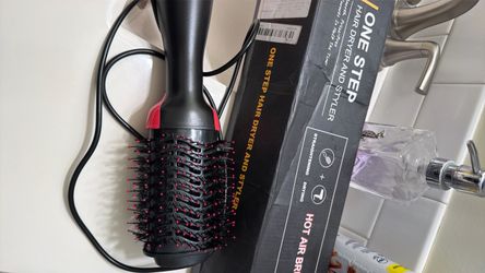 Hot air brush 2 in 1, Frizz-Free, Blowouts & Shine in up to half time. $20