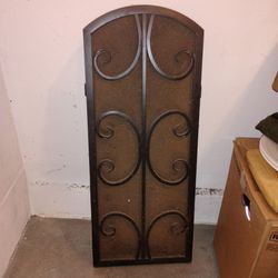 METAL FIREPLACE SCREEN