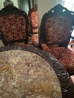 Beautiful Italian dinette set 4 chairs beautiful carving on wood