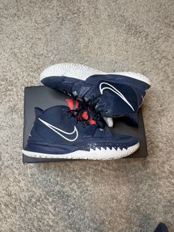 Kyrie 7 size 9.5