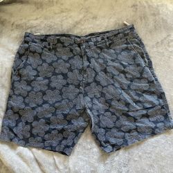 Zara Man Floral Linen-Blend Shorts - Size 36 - Navy/White