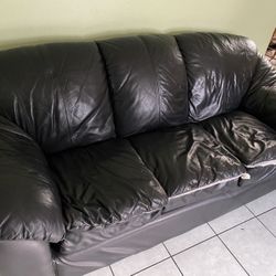 Free Couch