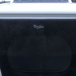 Samsung Washer And Wire pool Dryer 