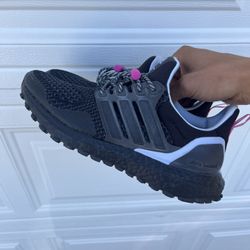 Adidas Ultraboost 1.0 W Black Carbon Blue Women size 6 Running Sports Shoes HR0067