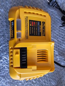 Dewalt Fast Charger