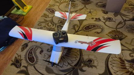 RC plane E-flight apprentice 15E