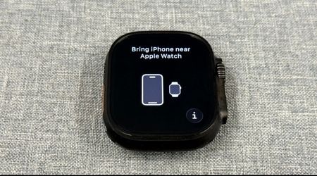 Apple Watch Ultra 3 49mm Titanium Case w Black Ocean Band