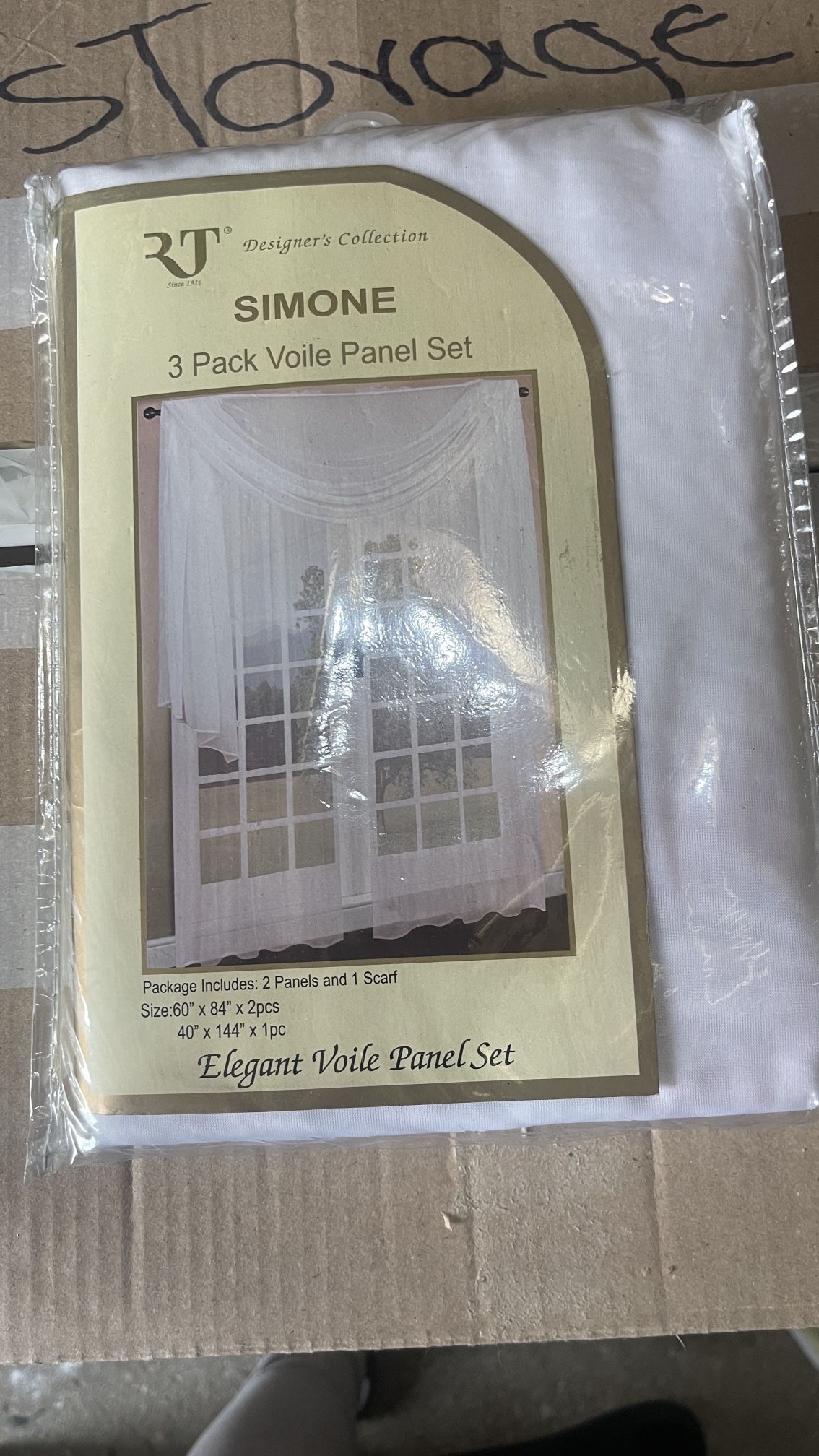 Curtain 