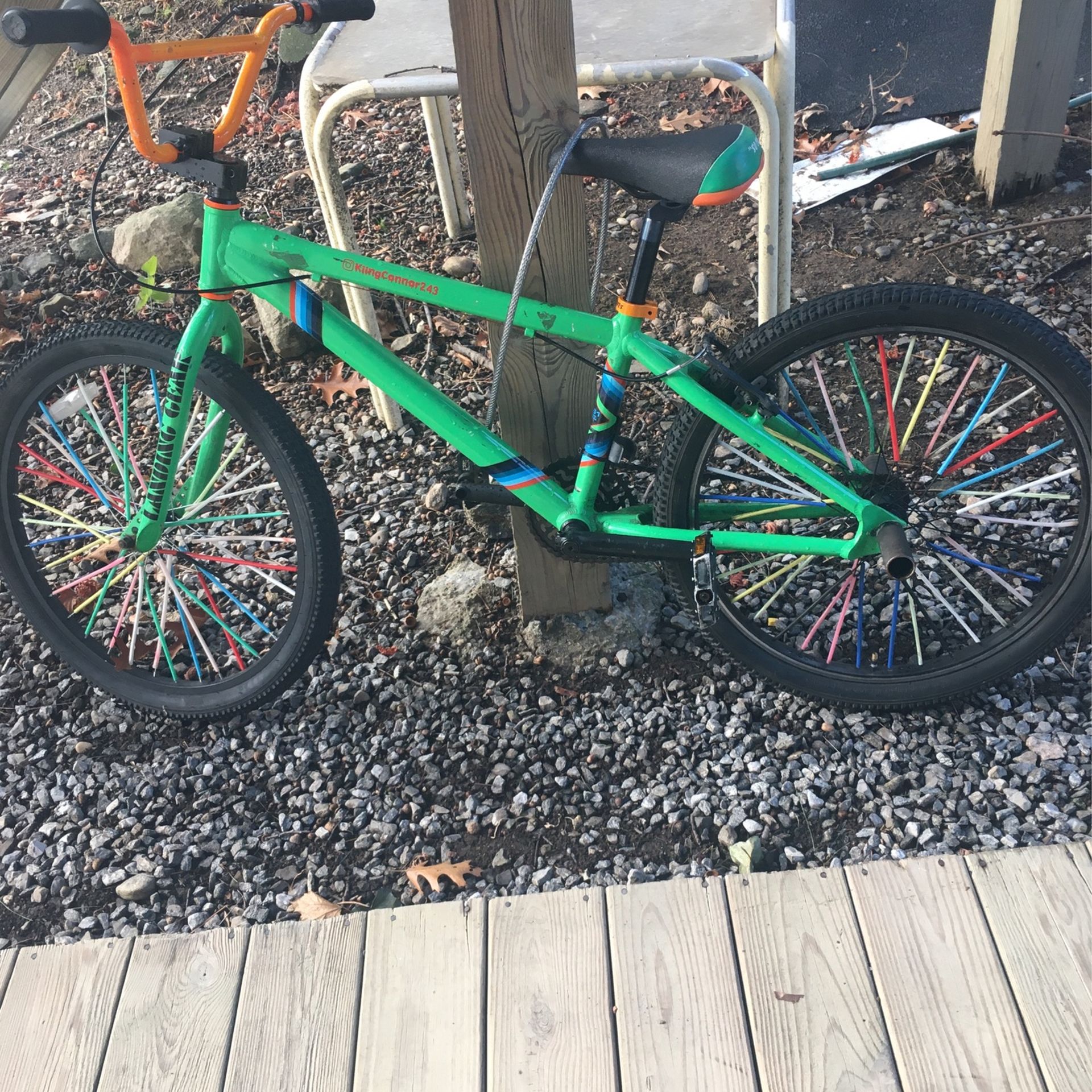 24 Inch So Cal Flyer With Bike Lock