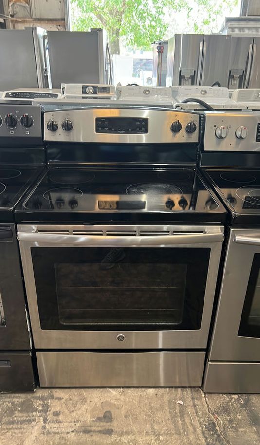 GE Electric Range with Self Clean Stainless