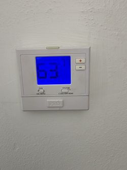 Thermostat Non-programmable