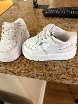 Toddler Nike Air Force 1 Size 5c
