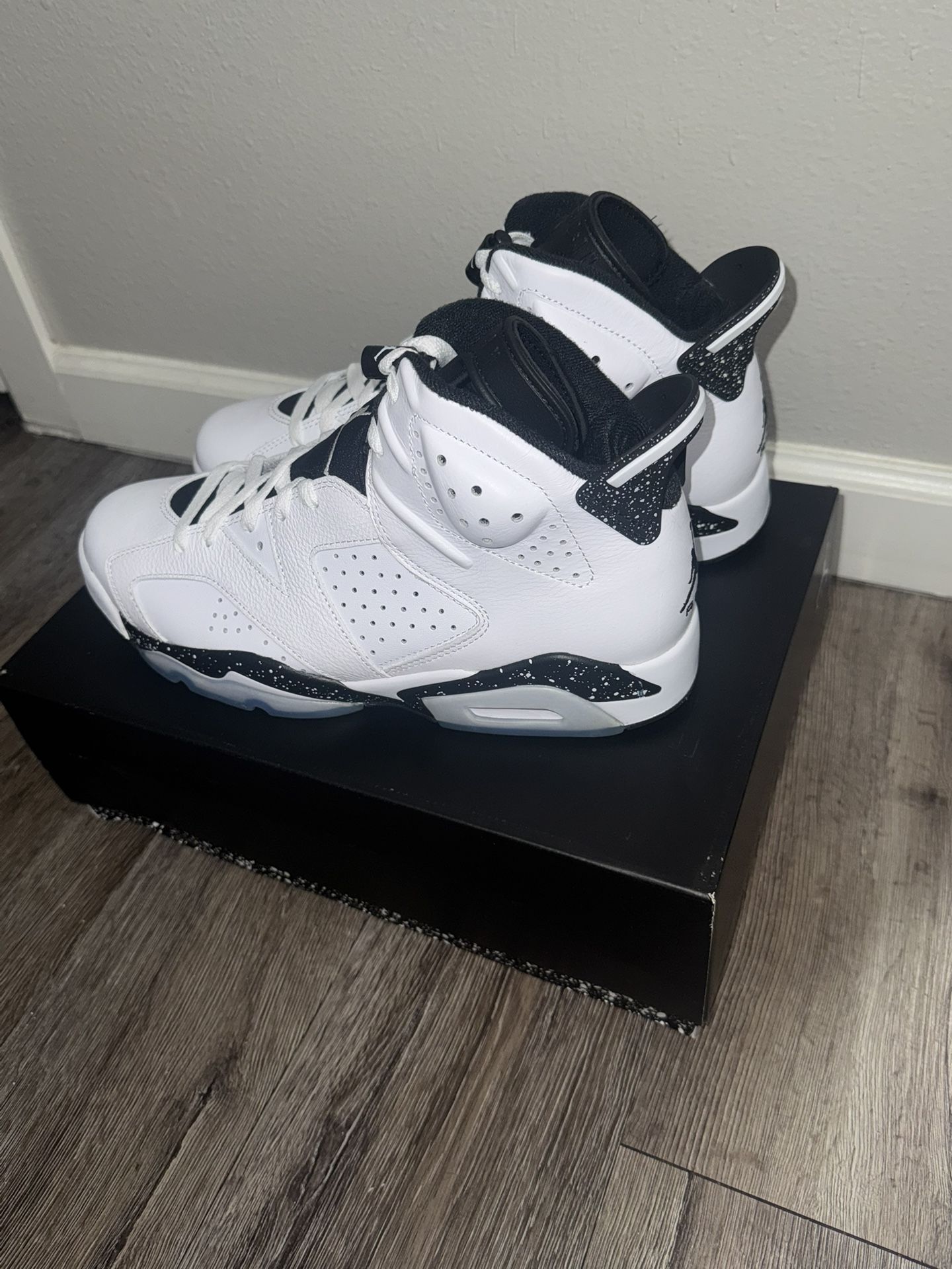 The Air Jordan 6 Retro "Reverse Oreo"