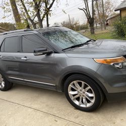 2013 Ford Explorer
