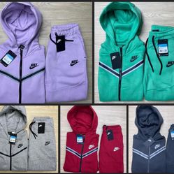 Nike Tech Sweatsuits! Read Description.