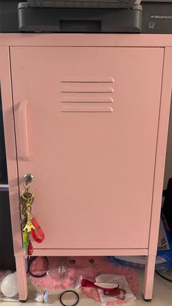 Pink Metal Mini Locker Cabinet
