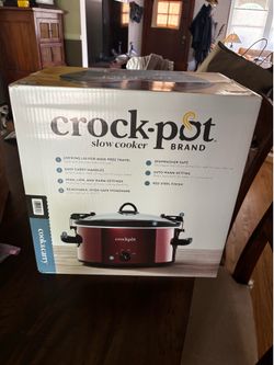 New Crockpot 6-Quart  “Cook & Carry” slow cooker