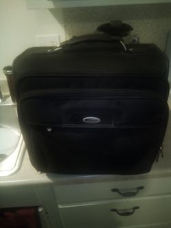 Maleta multiusos,con compartimento para laptop