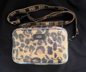 Ugg Body Bag