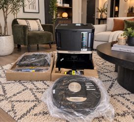 Shark PowerDetect 2-in-1 Robot Vacuum with Base