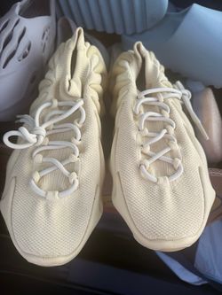 Adidas Yeezy 450 sulfur