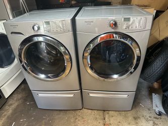 Frigidaire Washer and  Dryer